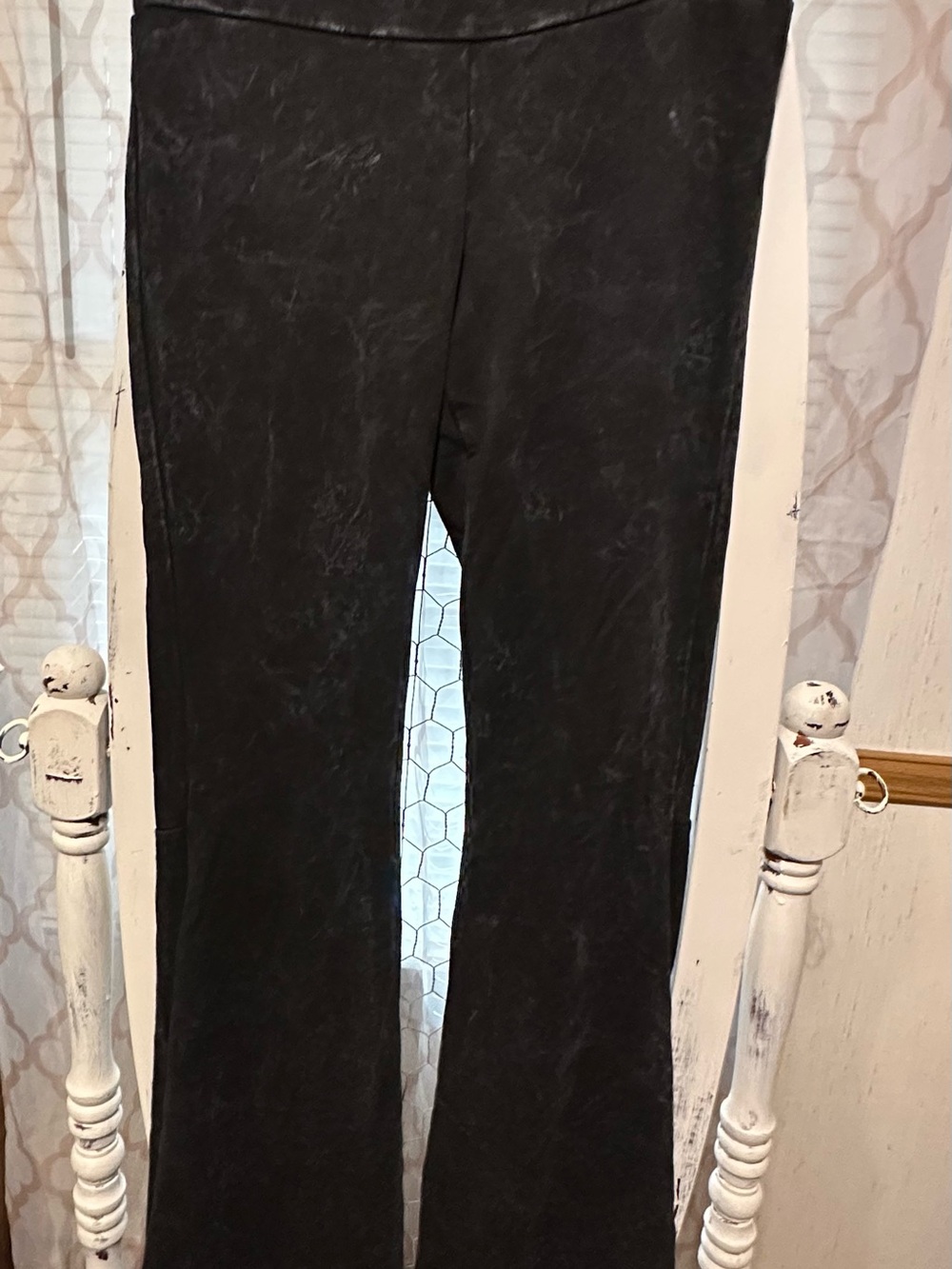 Classic Black Wide-Leg pants — Women's Flare